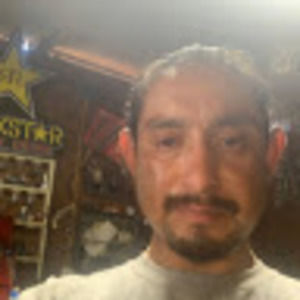 Meet your Posher, Jerardo